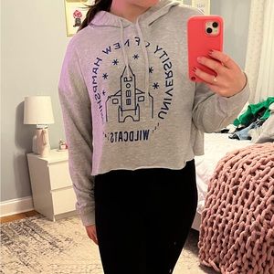 COLLEGE SWEATSHIRT!!